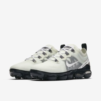 Nike Air VaporMax 2019 - Női Utcai Cipő - Metal/Fekete/Fehér